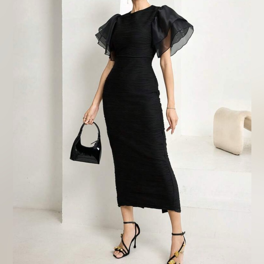 Luxe Black Ruffle Sleeve Party Evening Dress